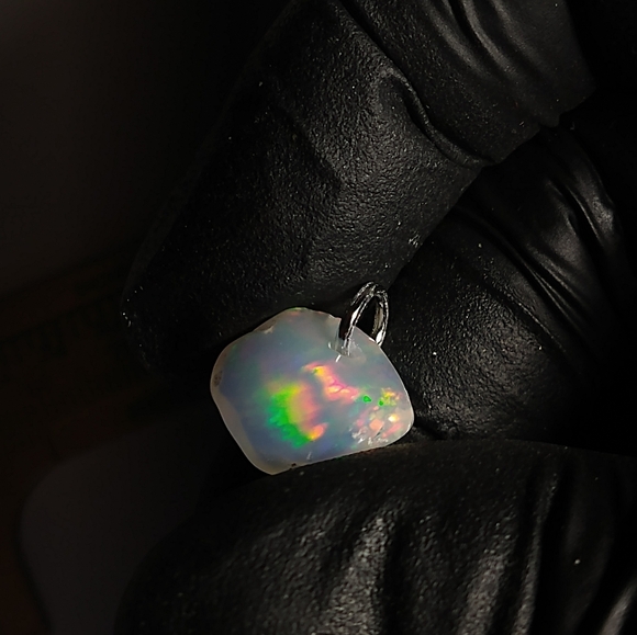 Full Spectrum Opal With Digit Pattern - Picture 2 of 14
